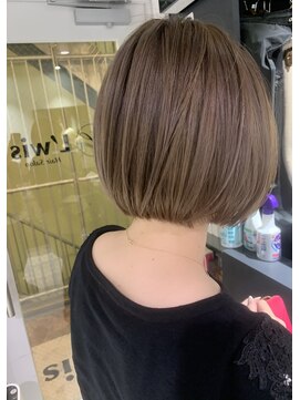 ルイス(L'wis) 大人気ボブヘア☆上條 誠