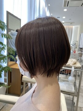 ヒアカアヴェダ 天神VIORO (Heaka AVEDA) ショートボブ【３０代/４０代/ショート/髪質改善】Ｄ