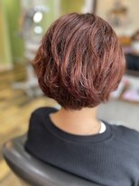 ボヌー(Bonheur) クセ毛を活かしたショートボブ