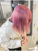 ビビットピンク