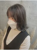 Greige × Medium