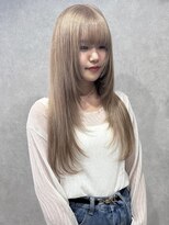 ロウル 渋谷(LOWRL)&nbsp;ホワイトミルクティー/レイヤーカット/顔周りレイヤー
