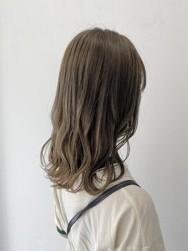 オリガミ 高松桜町(ORIGAMI) 【オイルカラー】人気のオリーブベージュ軽めセミディ