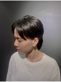 刈り上げセンターパートマッシュ