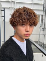 プードルパーマスパイラルパーマメンズマッシュウルフ刈り上げ