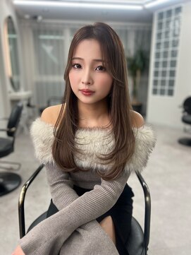 リッカ(LICCA) 【MISAKI】レイヤーカット/ハッシュカット/ベージュ