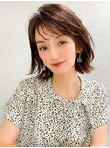 30代40代に人気の大人かわいい前髪ありのくびれショート