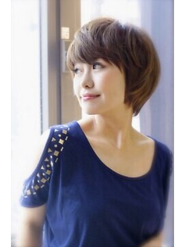 リーフ 新松戸(LeaF) 横顔美人ショートヘア♪大人っぽいショート