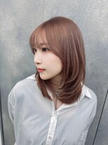 クム(kumu)&nbsp;【kumu】ミディアムレイヤー/顔周りカット/栄/名古屋