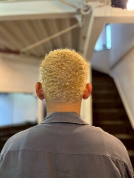 ビーバイエイトジェンツ(Bee by EIGHT GENTS) 南堀江駅/MEN'S/メンズカット/メンズパーマ/フェードカット