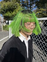 カー(KAH)&nbsp;切りっぱなしボブルーツカラー　黄緑　グリーン　デザインカラー