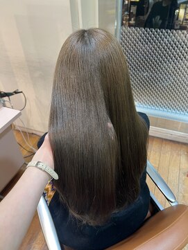 アクシス 栄店(`AXIS) ヘーゼルベージュ