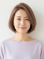 と和×美髪クリニック 巣鴨店&nbsp;年齢に寄り添う上品ツヤ感ショート。ピンクベージュで白髪カバー