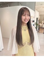 ハーツオオサカ(HE:ARTS OSAKA)&nbsp;韓国髪質改善艶感ロング透明感カラー韓国ロング韓国ヘア