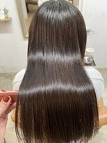 アンジュール(UNJOUR.)&nbsp;ふんわり質感透明感艶感髪質改善トリートメント春カラー