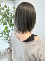 ミント(mint) ☆オリーブグレー☆ブリーチなしダブルカラー☆レイヤーカット
