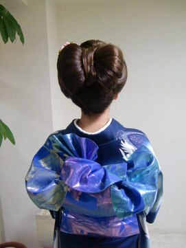 ブリエ(briller) 大きなリボンの振り袖和装スタイル