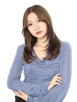 シロフ シブヤ(shirof shibuya) 20代30代40代◎ワンカールで決まるレイヤーカット