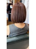 前下がりボブ