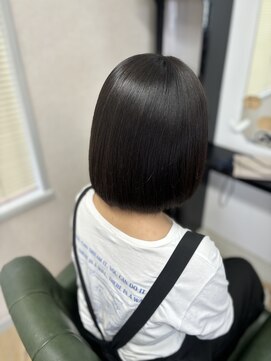 サロンド ボーテ(SALON DE BEAUTE') ツヤッとボブ