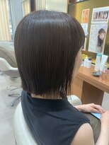 アメイジングヘアー 千歳店(AMAZING HAIR) ミニボブ/大人ボブ/ブルージュカラー/切りっぱなしボブ