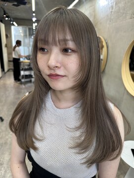 ソルトウォーター(SALT WATER) レイヤースタイル　顔まわりレイヤー　シアーベージュ