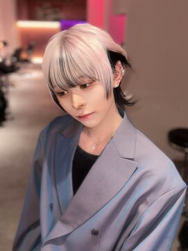 ダズリングディア(Dazzling Deer) ホワイトシルバー/ホワイトカラー/シルバーアッシュ/ハイトーン