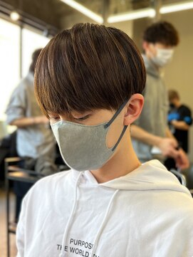 エルマーク 京橋(L-MARK) メンズマッシュツーブロック韓国カットメンズサロンスパイラル