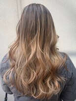 ロンド ルージュ 銀座店(Lond rouge) ハイライト+レイヤーカット