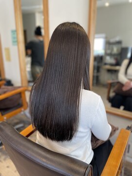 シルフ 東小金井店(sylph) ツヤツヤイルミナで作るオリーブベージュ