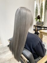 アヴァンス 難波店(AVANCE.)&nbsp;【2回ブリーチ】シルバーベージュ