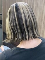 イリ 大阪(ili)&nbsp;ハイライトカラー/ミルクティーベージュ/レイヤーカット