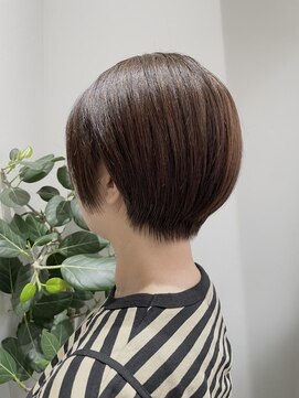 アールイーノウン 阿倍野区昭和町店(re; nown) 大人ショートボブ丸みショートカットマッシュショート前髪あり