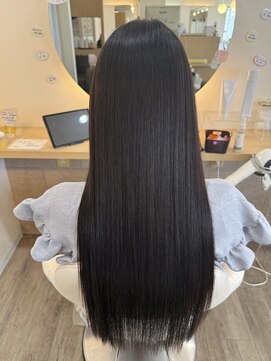 アコレ ミリュー 南草津店(ACCOLE milieu) お癖や広がりが気になる方に！髪質改善さらさらストレート！