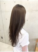 ロングレイヤー&ベージュカラー