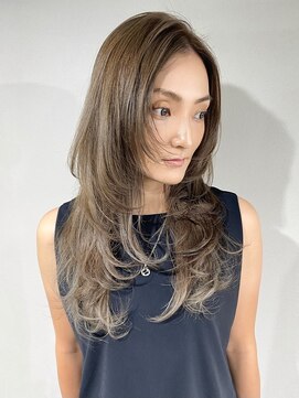 エイム(A-im) 顔まわりレイヤー×透け感ベージュ