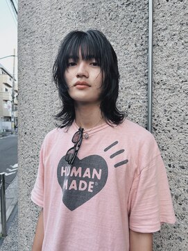 メゾンアクア 表参道(Maison ACQUA) =メンズボブ/フェザーパーマ／MEN’S HAIR/ブルーブラック