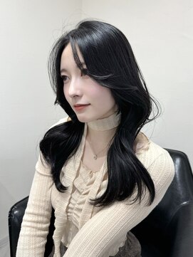 クレム 博多駅店(ChLem) ミディアムレイヤー 艶カラー 暗髪 韓国風 髪質改善 福岡美容室