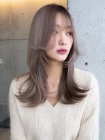 シエラ 堀江(CIERA.)&nbsp;裾カラーシルバーアッシュマッシュウルフレイヤーボブ