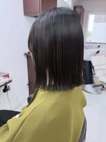ムートン(Mouton)&nbsp;切りっぱなしボブ