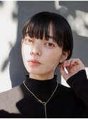 耳掛けショートボブ