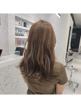 アース 札幌駅前店(HAIR&MAKE EARTH) ハイライトオンカラー