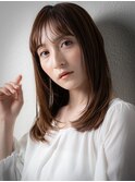 前下がりレイヤーロング美髪ツヤ髪ワンカールストレートy大宮