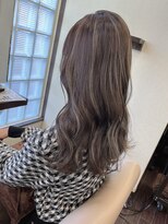 ブランシェ 小牧店(BRANCHE)&nbsp;☆細ハイライトグレージュ☆具志