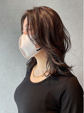 イトシテ ハイライトクールブラウン×韓国ミディアム【本多身和子】