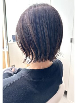 コンティロミー(CONTI ROMMY.) 20.30代ファッションによって変わるお洒落【レイヤーボブ】