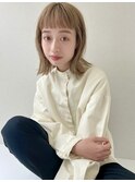 肩下外ハネ レイヤー オン眉  ボブ