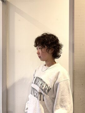 はなこの隣の美容室 マトリカリア 外国人風ウルフ