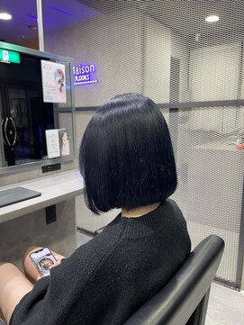 メゾンセブンルックス 宇都宮簗瀬店(Maison 7LOOKS) ブルーブラック《吉澤》