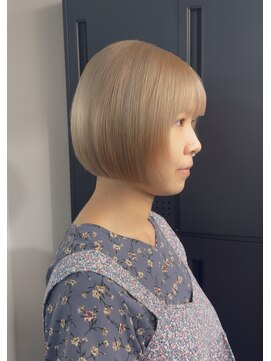 アフィナー 新宿(Afinar) ミルクティーベージュ